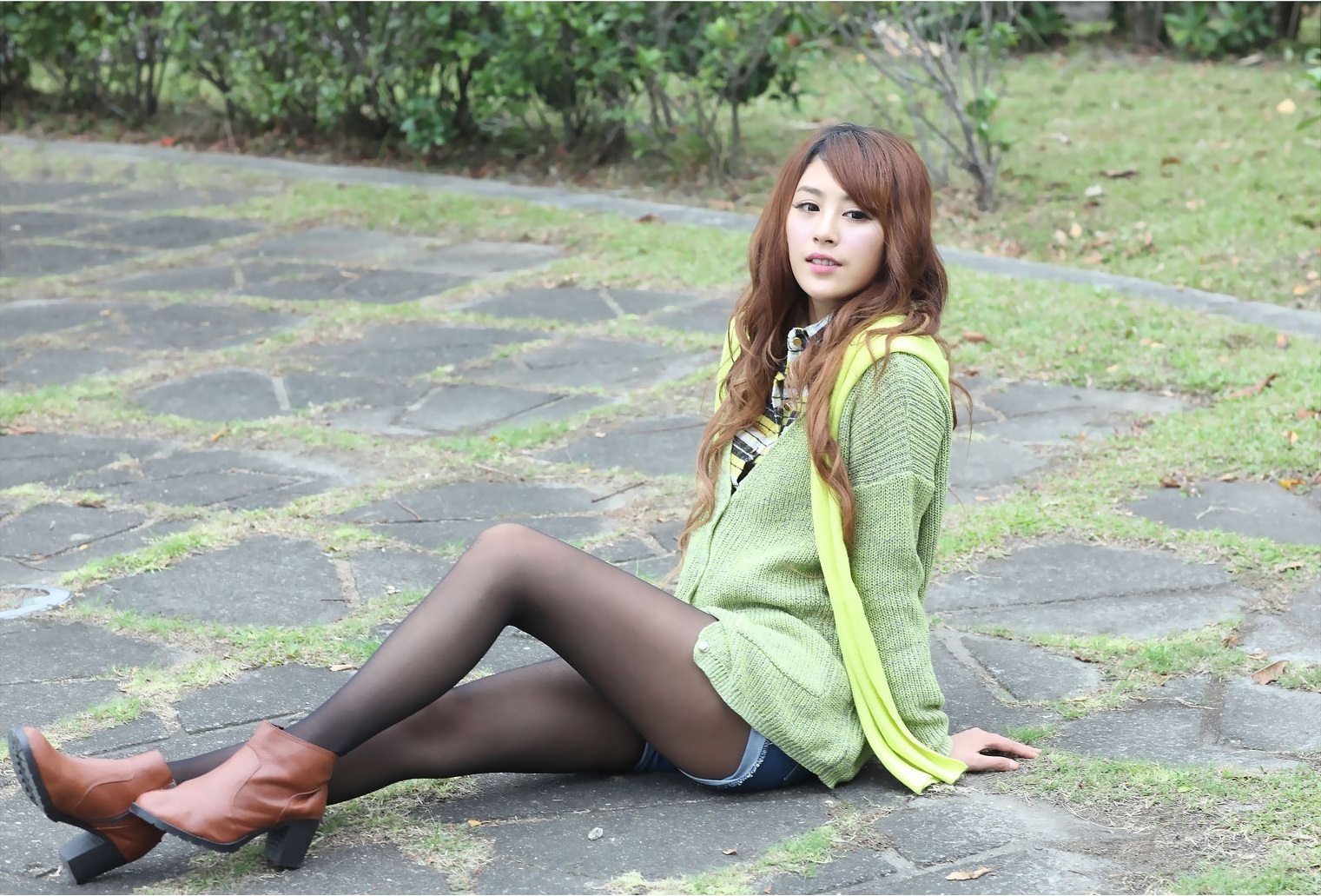 BeautyLeg new person - Xia Qing miso fashion outdoor shooting